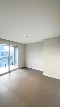 Imagem Casa com 4 suítes sendo 1 master e 4 vagas de garagem - Campeche em Florianópolis/SC