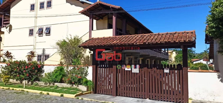 Imagem Apartamento com 2 dormitórios à venda, 89 m² por R$ 350.000,00 - Peró - Cabo Frio/RJ