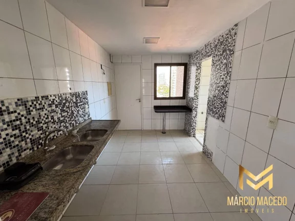 Imagem Apartamento com 3 suítes à venda por R$ 890.000 - Varjota - Fortaleza/CE