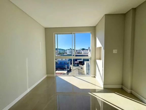 Imagem Apartamento com 2 dormitórios sendo 1 suíte e 1 vaga - Nações | Balneário Camboriú/SC