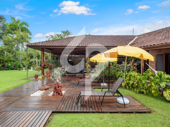 Imagem Casa de praia belissimamente rústica à venda em Ubatuba