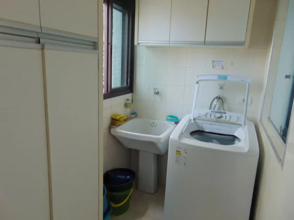 Imagem Apartamento com 3 dormitórios à venda, 197 m² - Pitangueiras - Guarujá/SP