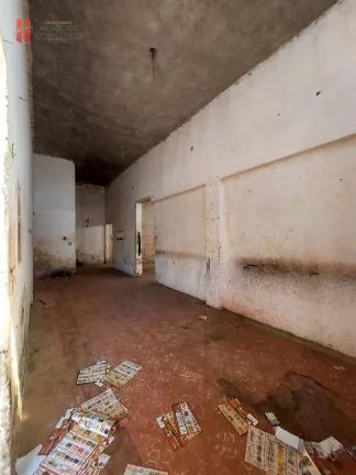Imagem Galpão com 550 m² - venda por R$ 350.000 ou aluguel por R$ 3.000/mês - Parque Ulisses - Nova Iguaçu/RJ