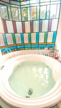 Imagem Ótima casa à venda em Valinhos/SP!

Sobrado com 4 suítes no Condomínio San Marino, sendo 1 maste...