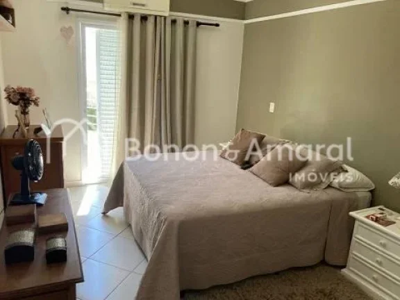Imagem Belíssima Casa de Condomínio à Venda no Fazenda Santa Cândida em Campinas. Com 3 Quartos, 3 suí...