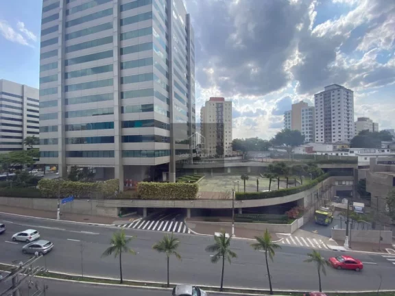 Imagem Sala comercial com 48m² colada no metro Conceição