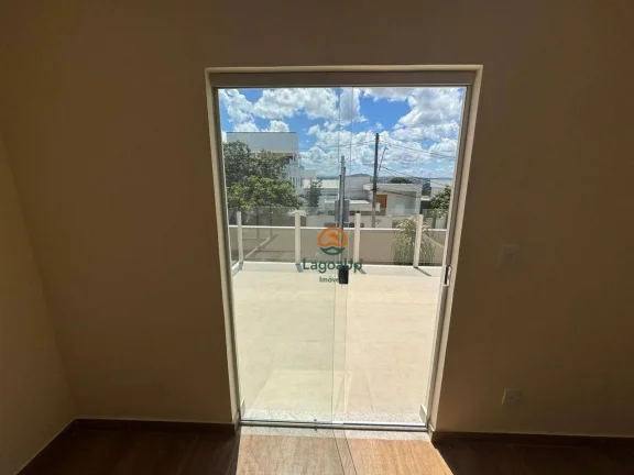 Imagem Casa com 3 dormitórios à venda, 167 m² por R$ 1.050.000,00 - Lundceia - Lagoa Santa/MG