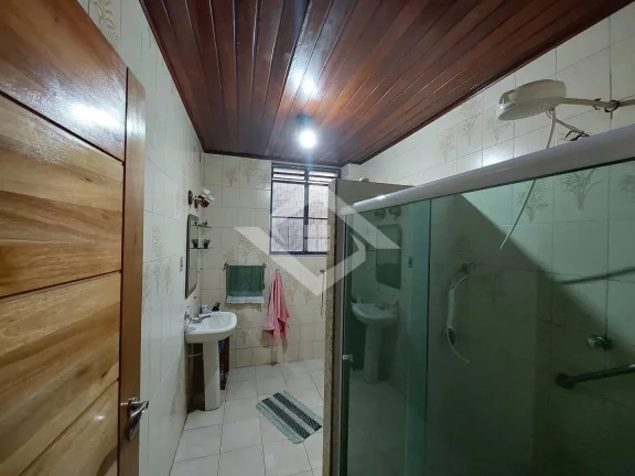 Imagem Casa duplex com 5 quartos, área externa, terreno 250 m². Campo Grande