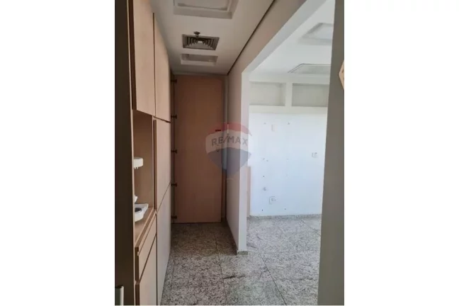 Imagem Sala comercial com 40m² com recepção 2 salas 2 banheiros 2 vagas para locação na Vila Olímpia