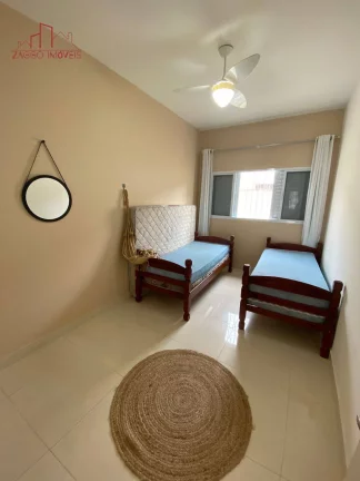 Imagem Linda casa de praia em Peruíbe - 2 dorms - 500 metros da praia.