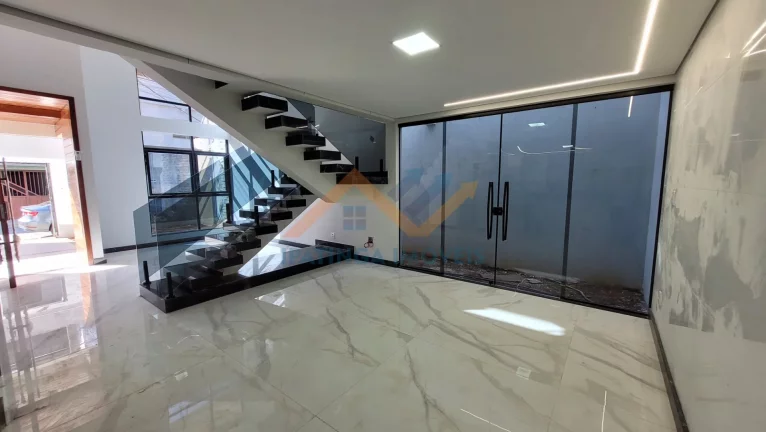 Imagem Casa duplex no bairro Tiradentes em Ipatinga