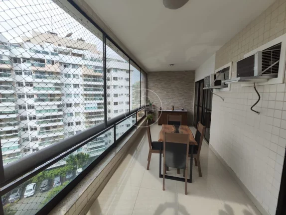 Imagem APARTAMENTO de 3 QUARTOS com 150m² na BARRA OLÍMPICA