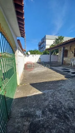 Imagem Casa com 3 dormitórios à venda, 175 m² por R$ 1.100.000,00 - São José - São Pedro da Aldeia/RJ