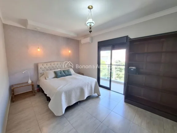 Imagem Casa à venda no Condomínio Madre Maria Vilac - Valinhos/SP

Este elegante sobrado, muito bem conse...