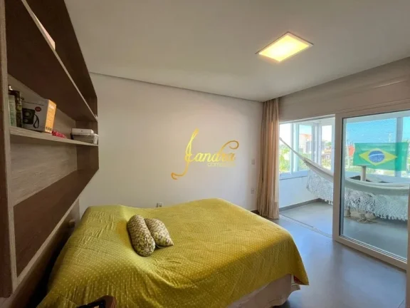 Imagem Sobrado Beira Lago, com 04 suites e piscina aquecida