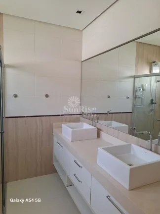 Imagem Casa à Venda no Valville - 245 m² - 3 suítes - 4 vagas - R$2.280.000 Alphaville - Santana de Parnaíba-SP