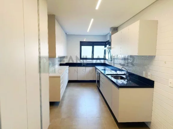 Imagem Imperdível: Apartamento à venda no Jardim Paulista, São Paulo-SP, com 3 suítes, 3 salas, 5 banheiros, 4 vagas e 226m² de área.