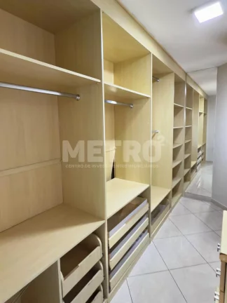 Imagem Apartamento para locação no Edf. Chateau Du Suzy com 3 suítes, PETROLINA - PE