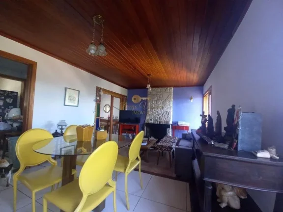 Imagem Casa em Condomínio para Venda em Teresópolis / RJ no bairro Iucas