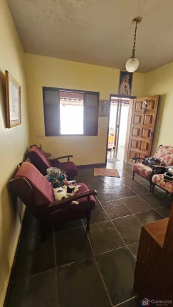 Imagem Casa à venda no bairro São Francisco em Patos de Minas – 4 quartos, suíte, 255m² de área construída