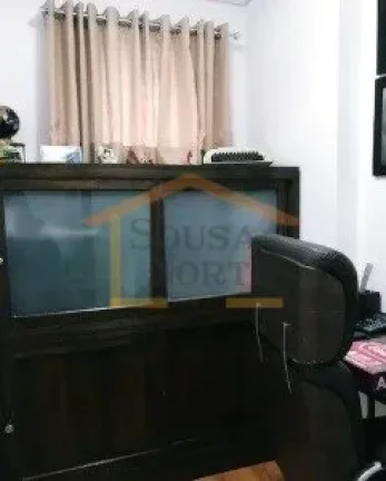 Imagem Apartamento alto padrão com 170m², 4 dormitórios, sendo 3 suítes. A suíte master conta com clos...