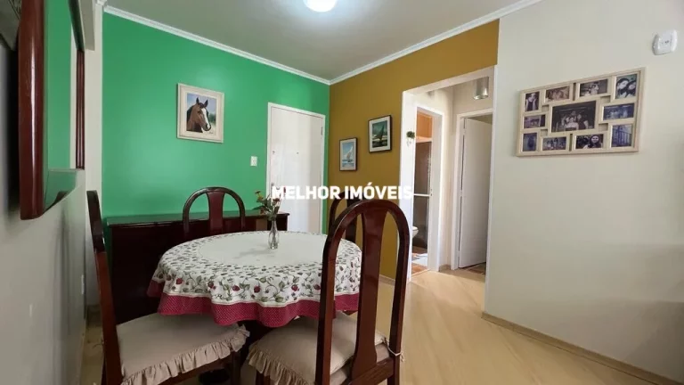 Imagem Apartamento Mobiliado com 01 dormitório na Quadra Mar de Balneário Camboriú.