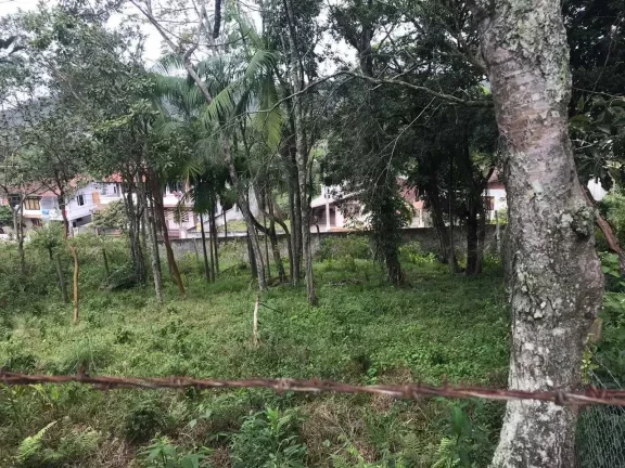 Imagem Terreno 2860m2 na praia do Estaleiro Balneário Camboriú