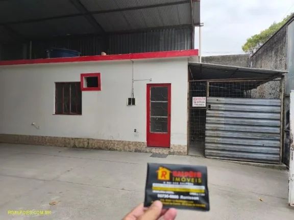 Imagem Galpão para Locação em DUQUE DE CAXIAS, PIONEIRA, 2 banheiros