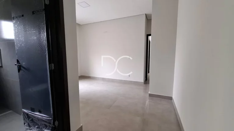 Imagem Condomínio Terras de São Francisco - Venda Casa Térrea AC 115 m² | AT 182 m² | 3 Dorm | 1 Suíte | 2 Ban | 2 Vagas