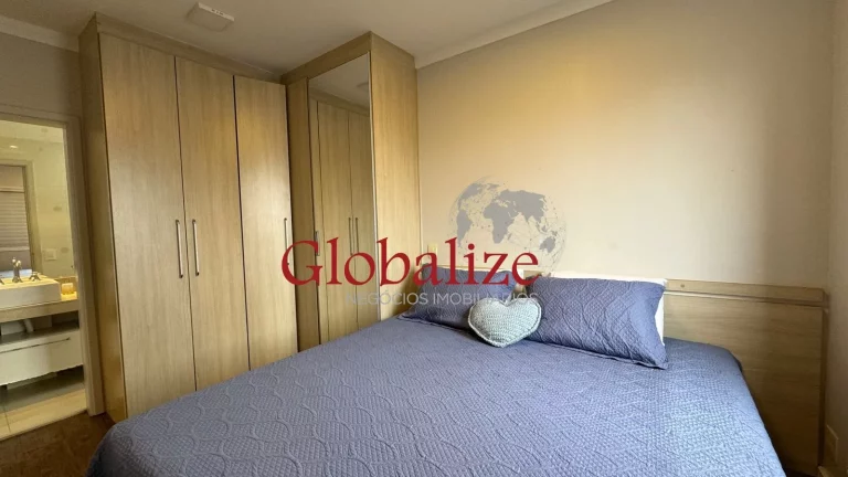 Imagem Apartamento mobiliado com varanda de 84 metros 1 suite 2 dormitórios 1 vaga coletiva suficiente localizado no Marapé Santos R$835.000,00