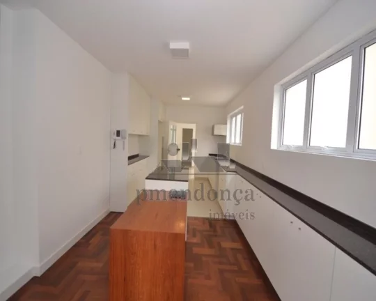 Imagem Otimo Apartamento para venda reformado na Rua Piaui a duas quadras do Parque Buenos Aires. Venha mor...