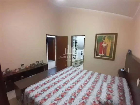 Imagem Sobrado de Alto Padrão, 3 Dormitórios com Sacadas, sendo 1 Suíte com Closet, Piscina Aquecida (5 X 9mts) na Vila Bocaina, Mauá-SP