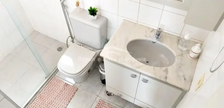Imagem Vende apartamento Bairro Ponte Preta, 80m² de área útil. 
Local tranquilo, de fácil acesso ao Ce...