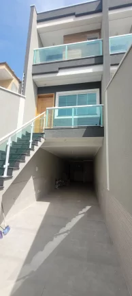 Imagem Sobrado - Bairro Vila Lais - Penha - 160 m² - 3 Suítes - Sacada - Quintal com churrasqueira - 3 Vagas - Aceita financiamento