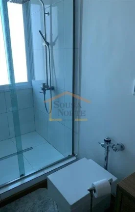 Imagem Apartamento totalmente reformado, 2 dormitórios, sala 2 ambientes, cozinha com armários, área de ...