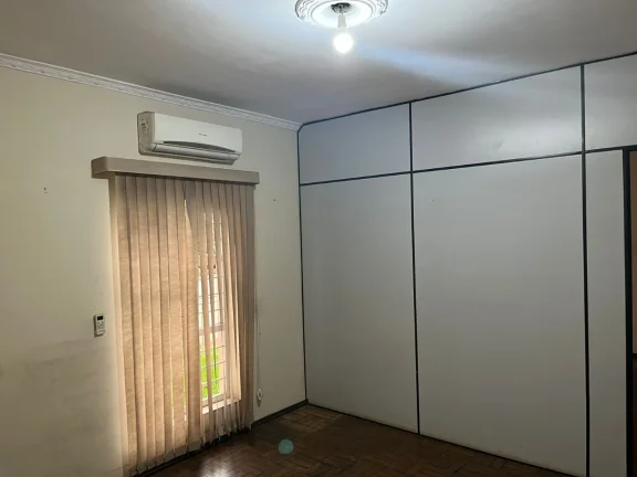 Imagem Aluguel de Casa de Alto Padrão em Sorocaba-SP, Jardim Eltonville: 3 Quartos, 1 Sala, 3 Banheiros, 3 Vagas, 345m².