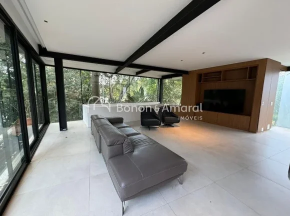 Imagem ...#34;Imóvel Exclusivo no Condomínio Chácara Flora em Valinhos: Sobrado com 3 Suítes, Piscina e Vista para a Mata...#34;