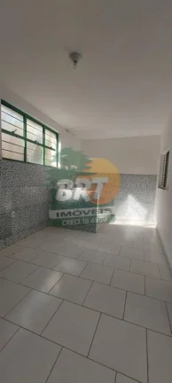 Imagem Casa para Venda em São Roque, Jardim Brasil, 2 dormitórios, 1 banheiro, 3 vagas