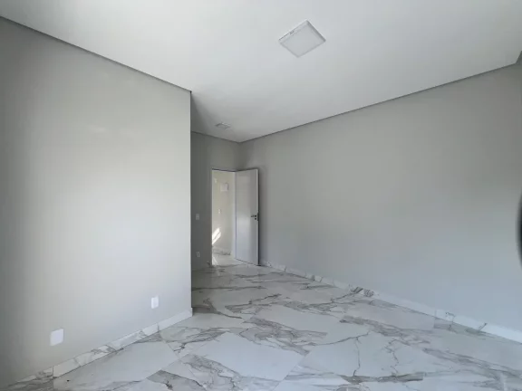 Imagem Casa / Sobrado para Venda em Florianópolis / SC no bairro Ingleses do Rio Vermelho