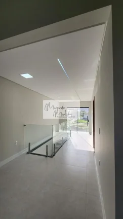 Imagem Casa Geminada à Venda em Forquilhas – São José | 4 Dormitórios | Terreno de 400 m²