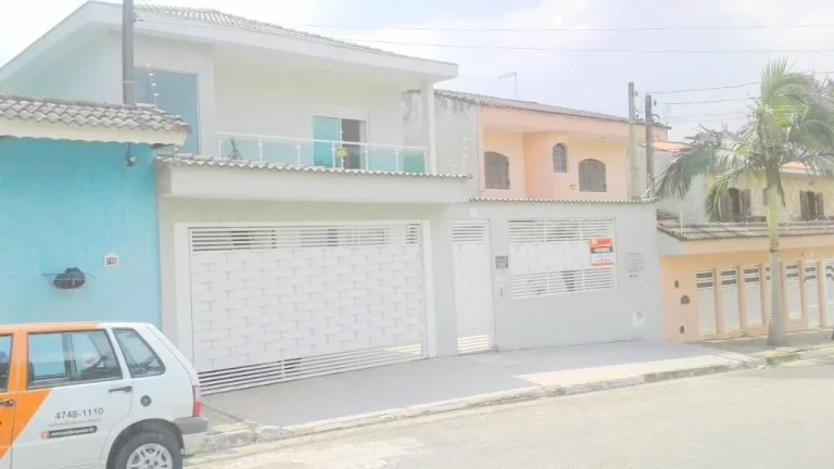 Imagem Sobrado residencial à venda, Jardim realce, Suzano, 100 metros da Rua general francisco glicério.