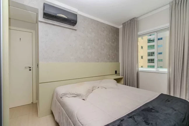 Imagem Apartamento mobiliado com 3 dormitórios sendo 1 suíte e 2 vagas no Fazenda em Itajaí/SC