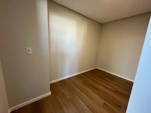 Imagem Casa Nova à Venda em Condomínio – Pronta para Morar!