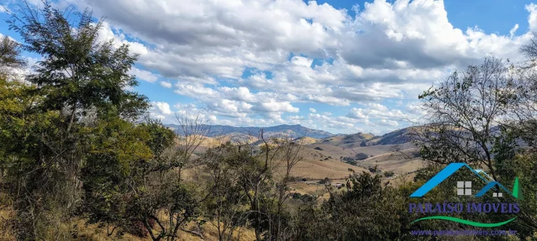 Oportunida Única! terreno Rural com nascentes no Caminho da Fé!