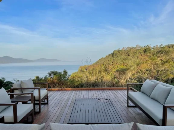 Imagem Casa em condomínio na Península da Praia dura com 4 suítes