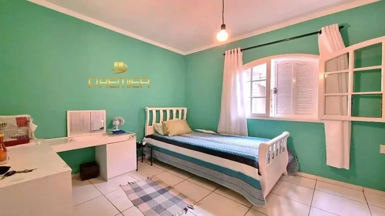 Imagem CASA À VENDA NO JARDIM PACAEMBU COM 3 DORMITÓRIOS (1 SUÍTE) EM JUNDIAÍ SP
