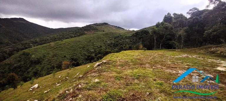 Imagem Terreno Rural em Gonçalves - Uma Experiência Sensorial Inesquecível!