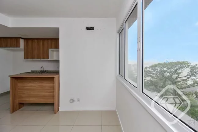 Imagem Apartamento semi-novo com vista, suíte e infraestrutura completa .

A Brilhante Imóveis oferece es...