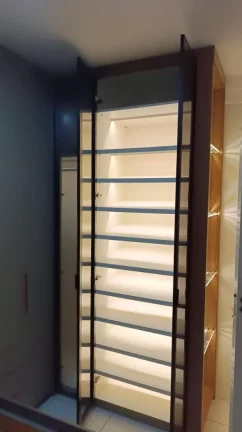 Imagem APTO 7º ANDAR - 2 DORM COM ELEVADOR - CONDOMÍNIO PRAÇA DAS ÁRVORES