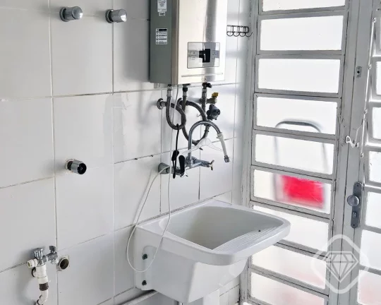 Imagem Casa espaçosa em Ipanema com suítes e pátio perfeito para a família.

Esta residência oferece 2...